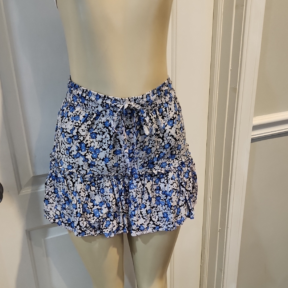 Zara Blue and White Skorts with Floral Design